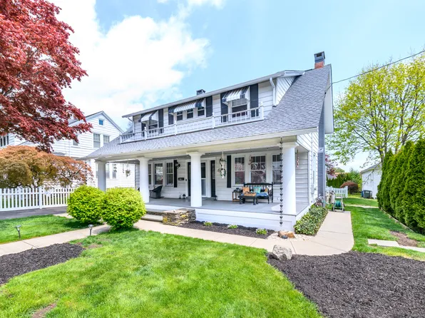 458 Brewster Street, Bridgeport, CT 06605