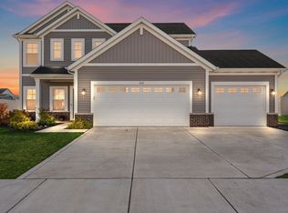 206 Sweetbay St, Valparaiso, IN 46385