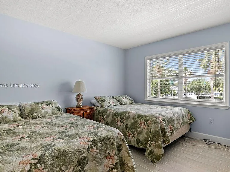 23 Royal Palm Point #B — Photo 25