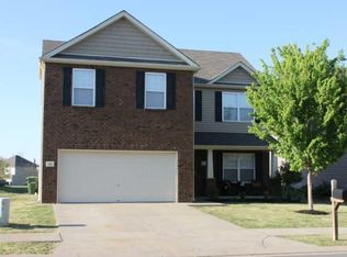 19 Shady Valley Dr, Lebanon, TN 37087