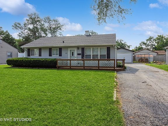3rd image of 2114 Marmion Ave