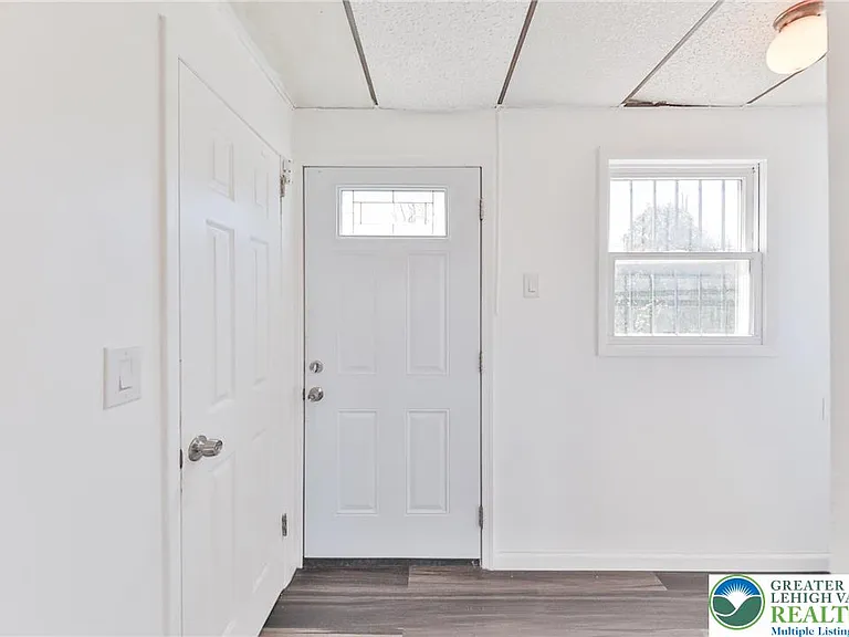 1130 Pembroke Rd #2 — Photo 6