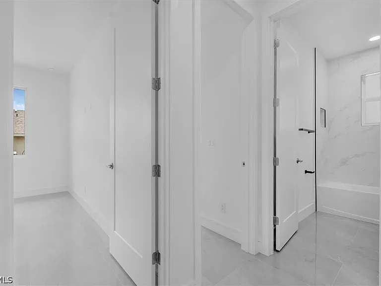 3812 NW 38th St — Photo 15
