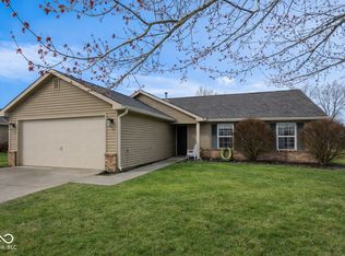 63 Longfellow Ln, Greenfield, IN 46140