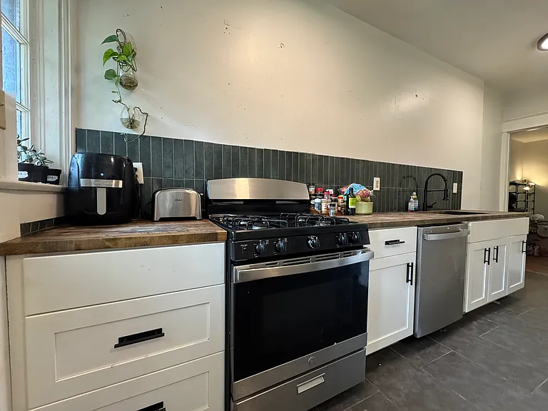 1475 S 3rd St #1 — Photo 6