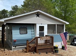 112 Looking Glass Trl, Bracey, VA 23919