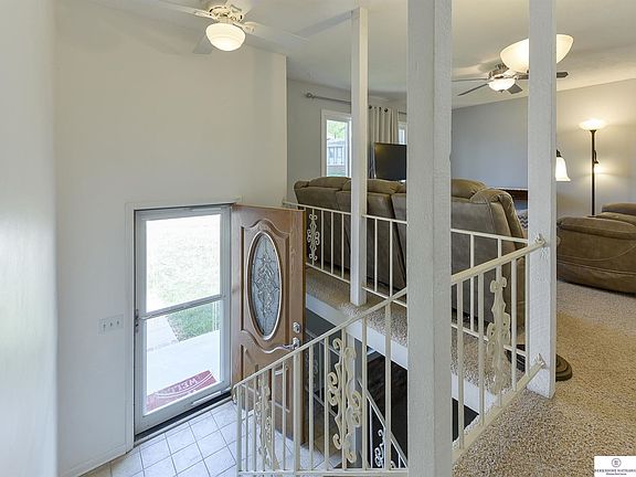 4th image of 11633 Camden Ave