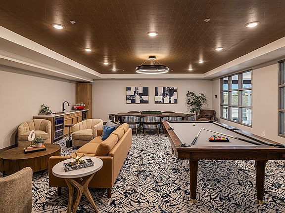 VivaBeneStPeters - Club Lounge