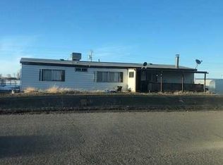 573 7th St, Mountain View, WY 82939