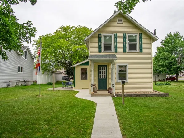 1325 Stout Street NE, Menomonie, WI 54751
