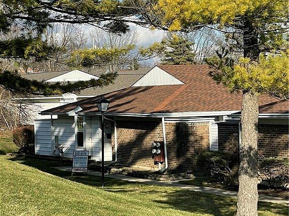 2nd image of 5629 Troy Villa Blvd