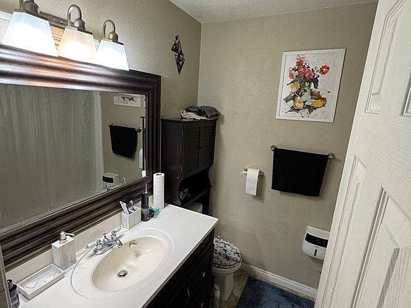 3rd image of 2521 W Sunflower Ave Unit K3
