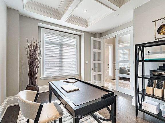 4th image of 30 Tiburon Trl