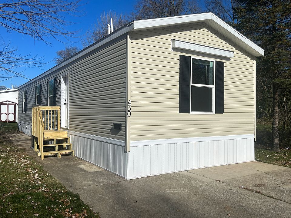 1st image of 430 Westwoods