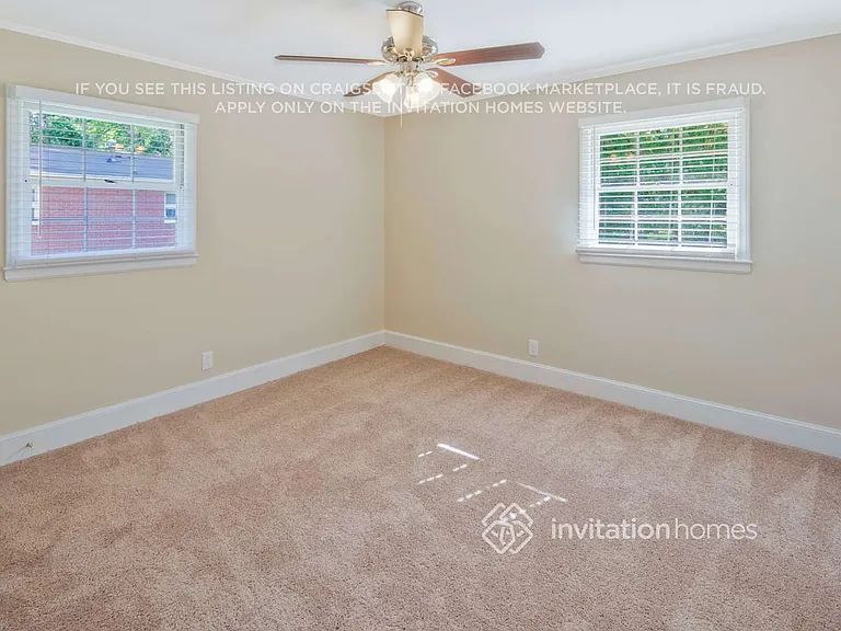 4213 Gladstone Ln — Photo 16