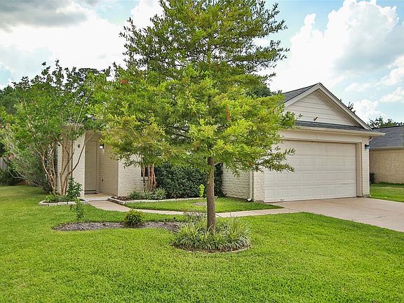 3rd image of 15815 Parmley Creek Ct