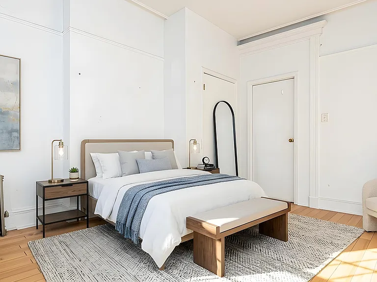 1359 Hancock St #1R — Photo 3