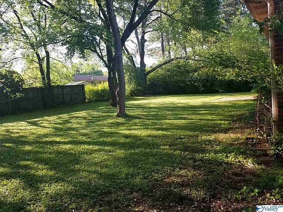 2nd image of 1735 Laverne Dr NW