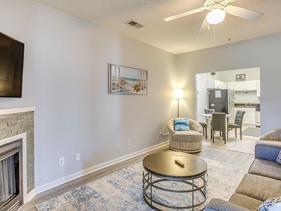 4th image of 9768 Leyland Dr. #5