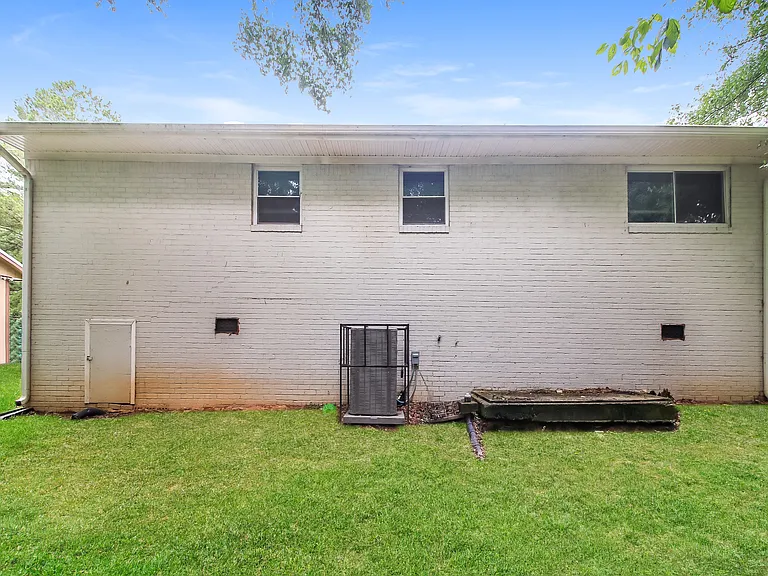 106 Belk Rd — Photo 13