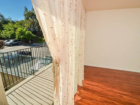 4th image of 1705 Neil Armstrong St Unit 203