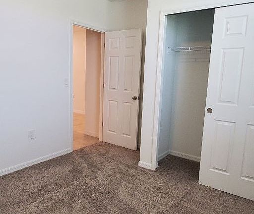 5th image of 416 McKenna Dr