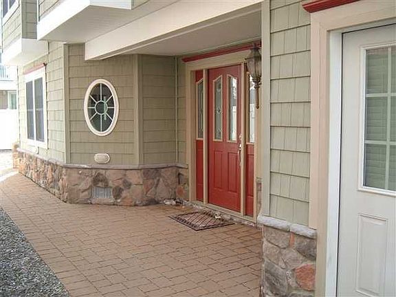 2nd image of 38 74th St #W