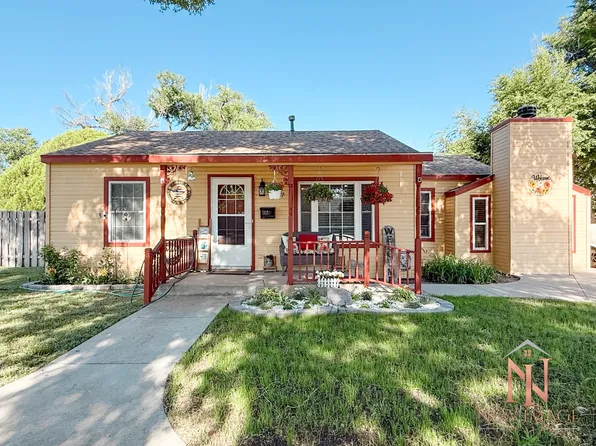 1017 N 3rd St, Garden City, KS 67846