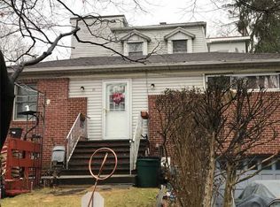 25 Continental Pl APT 2, Glen Cove, NY 11542