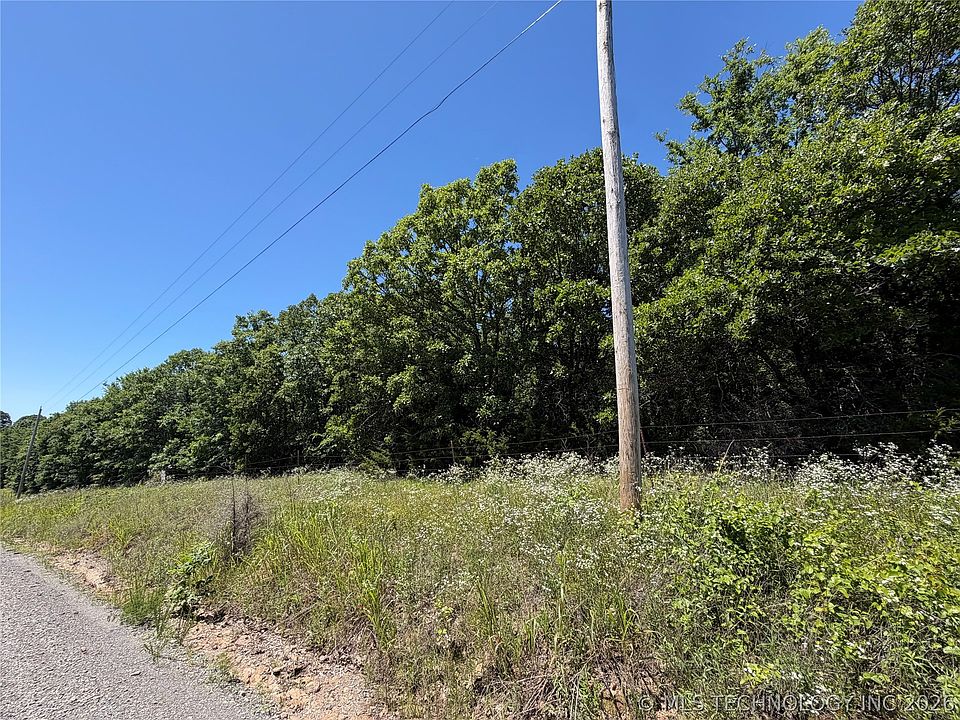 2nd image of S 65th St E