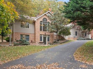 2916 Massanutten Dr, Mc Gaheysville, VA 22840