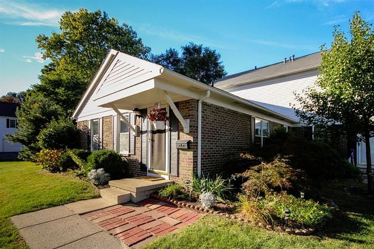 1st image of 1425 Wingate Blvd