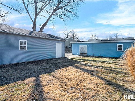 4th image of 109 Berry Rd