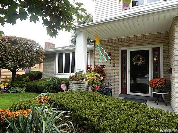 2nd image of 278 Mac Arthur Dr