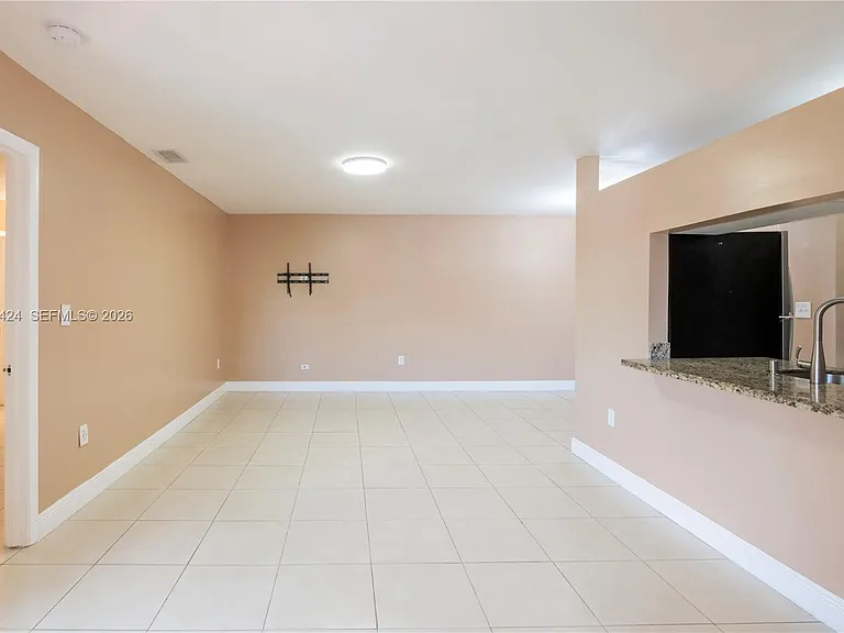 15635 SW 74th Circle Dr #12 — Photo 3