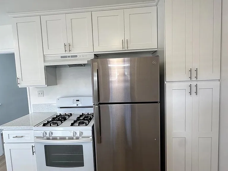 647 E Birch St #661C — Photo 2