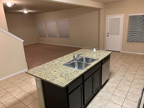4th image of 2645 Swift Creek Dr