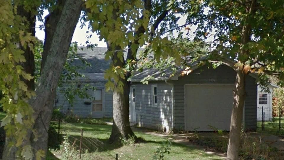1st image of 244 Fairview Ave