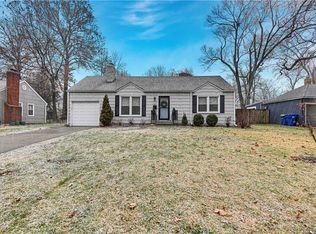 5207 Rosewood Dr, Roeland Park, KS 66205