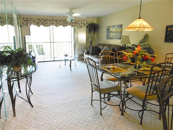 3rd image of 124 W Cypress Ct #296