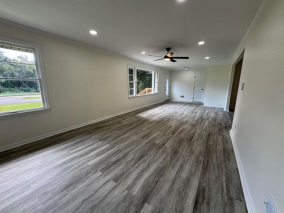 5th image of 350 Taft Rd