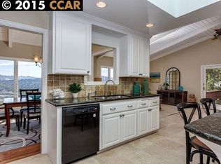 1105 Via Roble, Lafayette, CA 94549