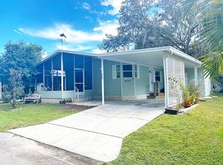 9032 W Forest View Dr, Homosassa, FL 34448