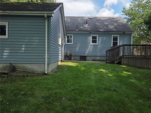 4th image of 239 Gladstone St