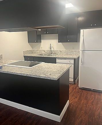 5th image of 5525 E Knoll Dr