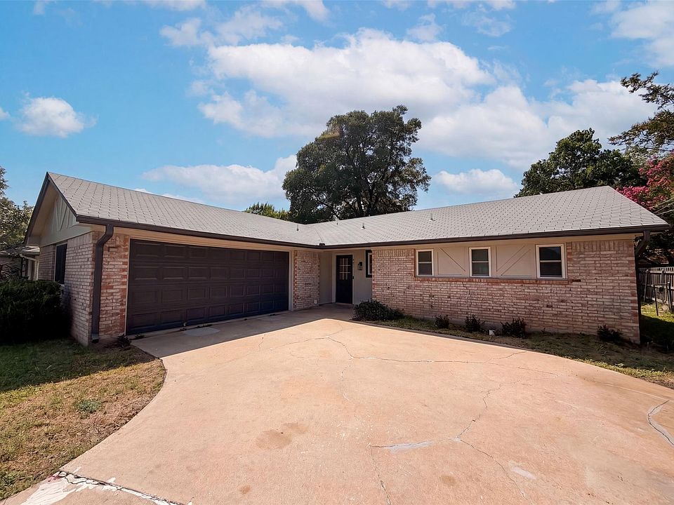 1st image of 501 E Central Dr
