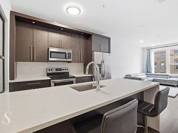 2nd image of 6401 Park Ave #302