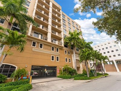2650 SW 37th Ave APT 804, Miami, FL, 33134