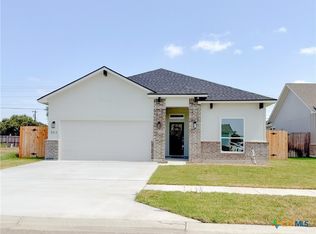 303 Cobble Stone Ct, Victoria, TX 77904