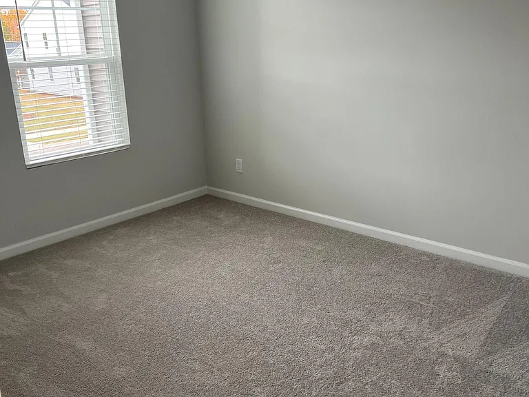 1043 Gemma Dr — Photo 15